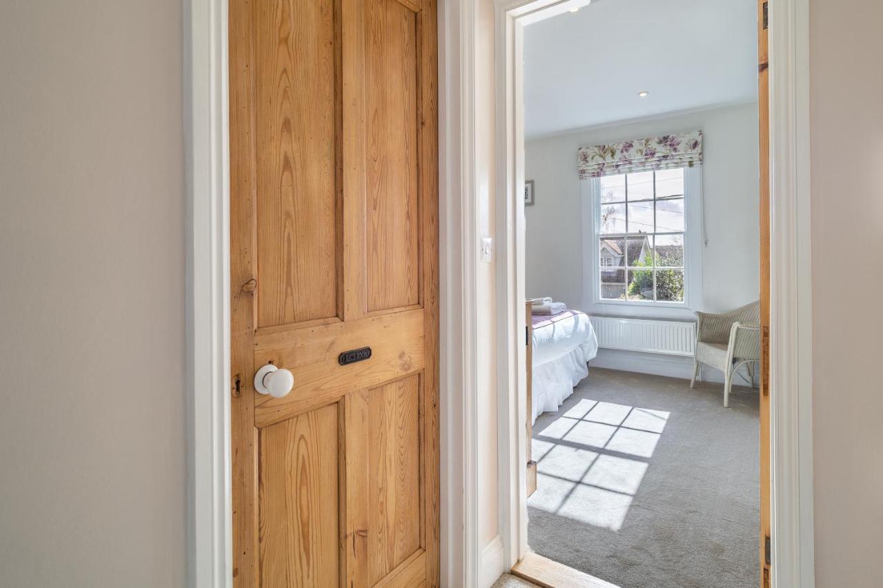 Adorable Cottage With A Log Burner In Heavenly Village - Constable Lodge Nayland Exterior photo